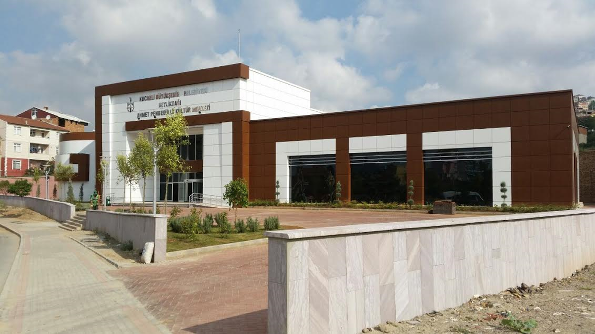 Ahmet Penbegüllü Kültür Merkezi Hizmete Giriyor