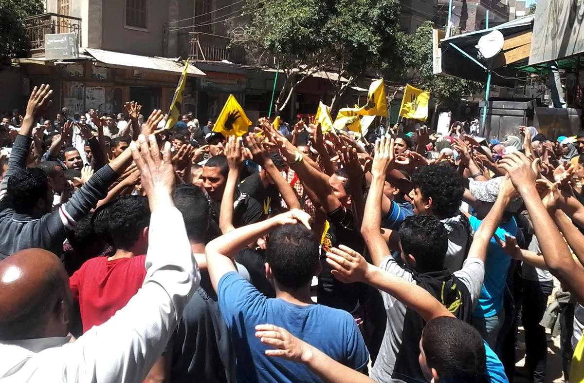 Mısır\'da Darbe Karşıtı Gösterilerde 35 Gözaltı