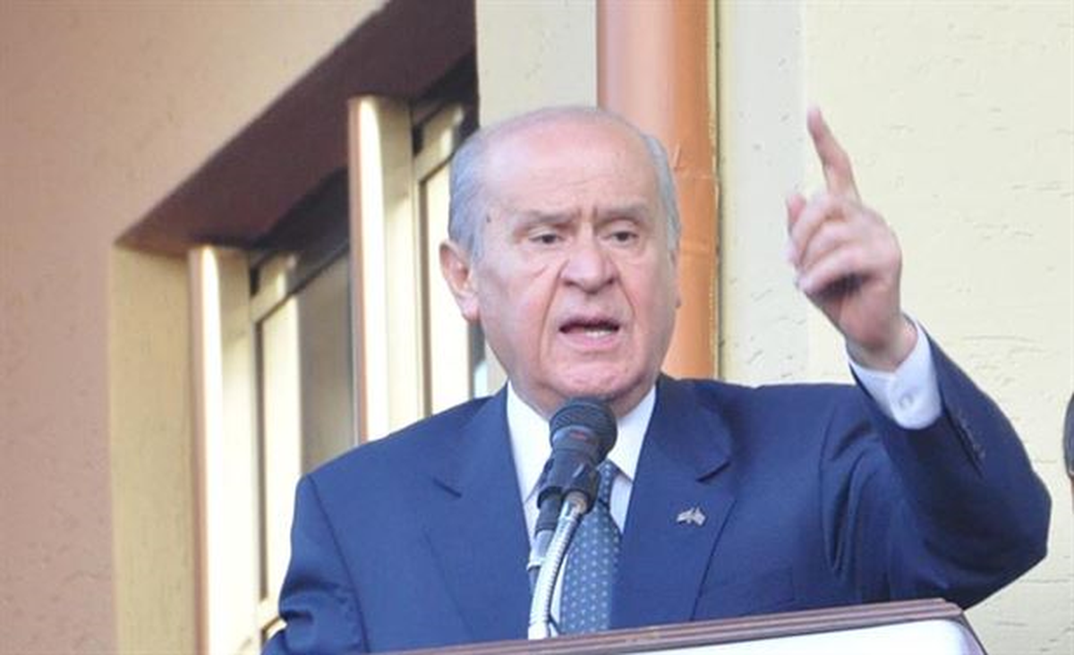 Bahçeli\'den Davutoğlu Açıklaması