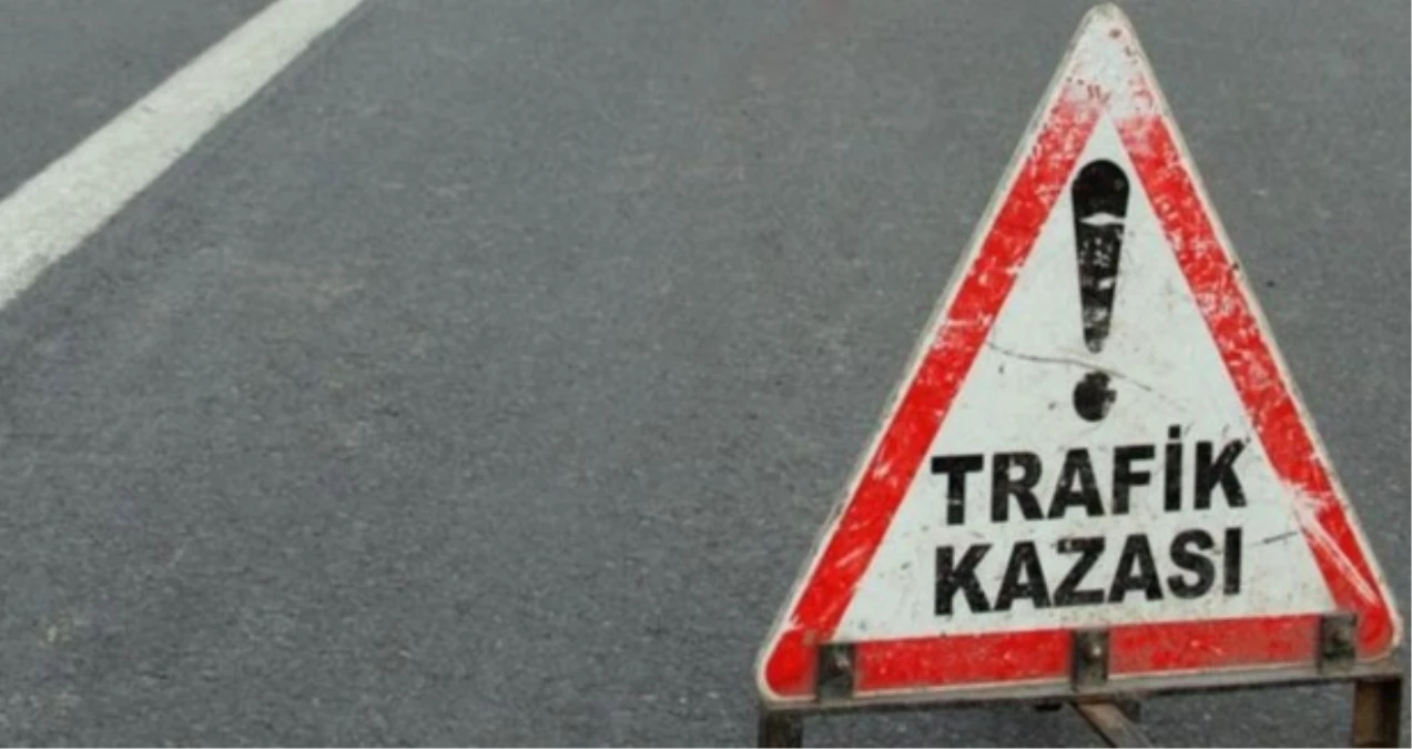 Bingöl\'de Trafik Kazası: 1 Ölü, 13 Yaralı