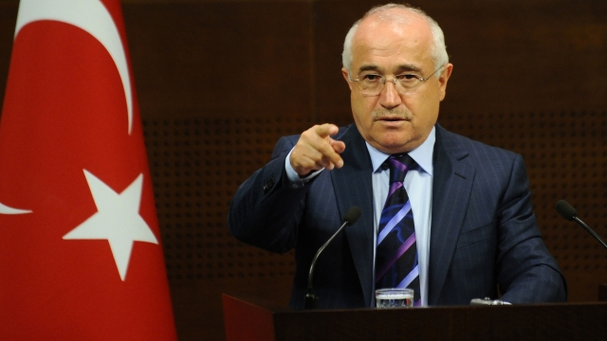 Cemil Çiçek\'ten Tbmm\'ye Olağanüstü Toplantı Çağrısı