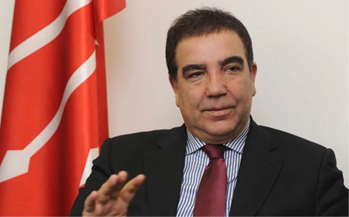 Davutoğlu\'nun AK Parti Genel Başkan Adayı Gösterilmesi