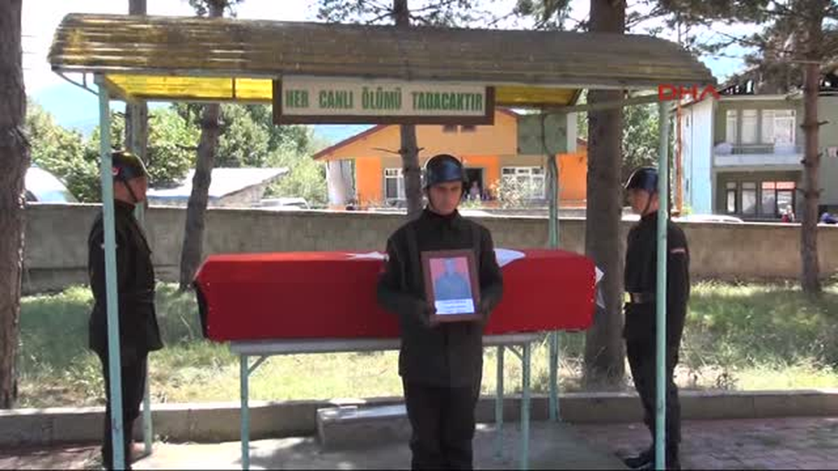 Denizde Boğulan Asker, Karabük\'te Toprağa Verildi