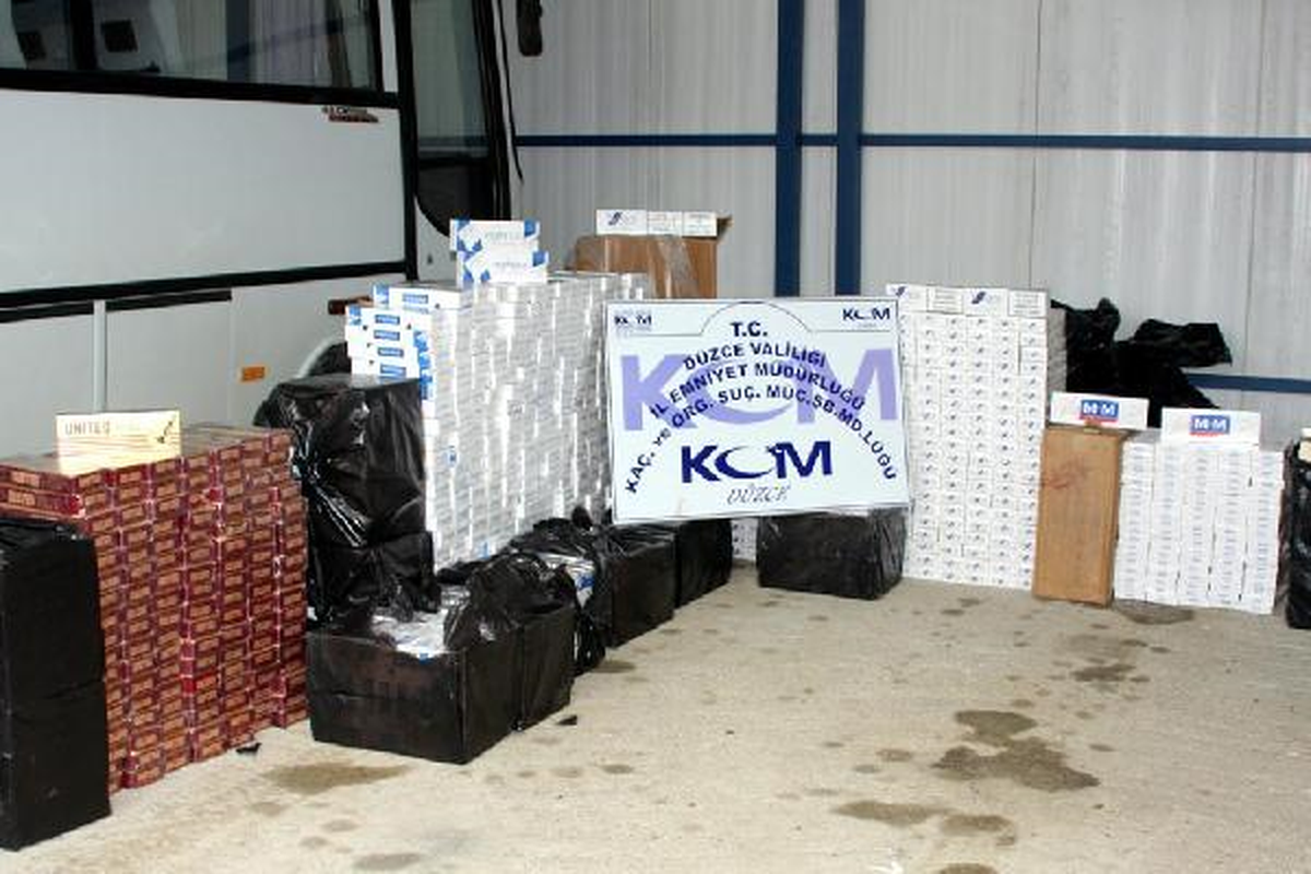 Düzce\'de Kaçak Sigara Operasyonu
