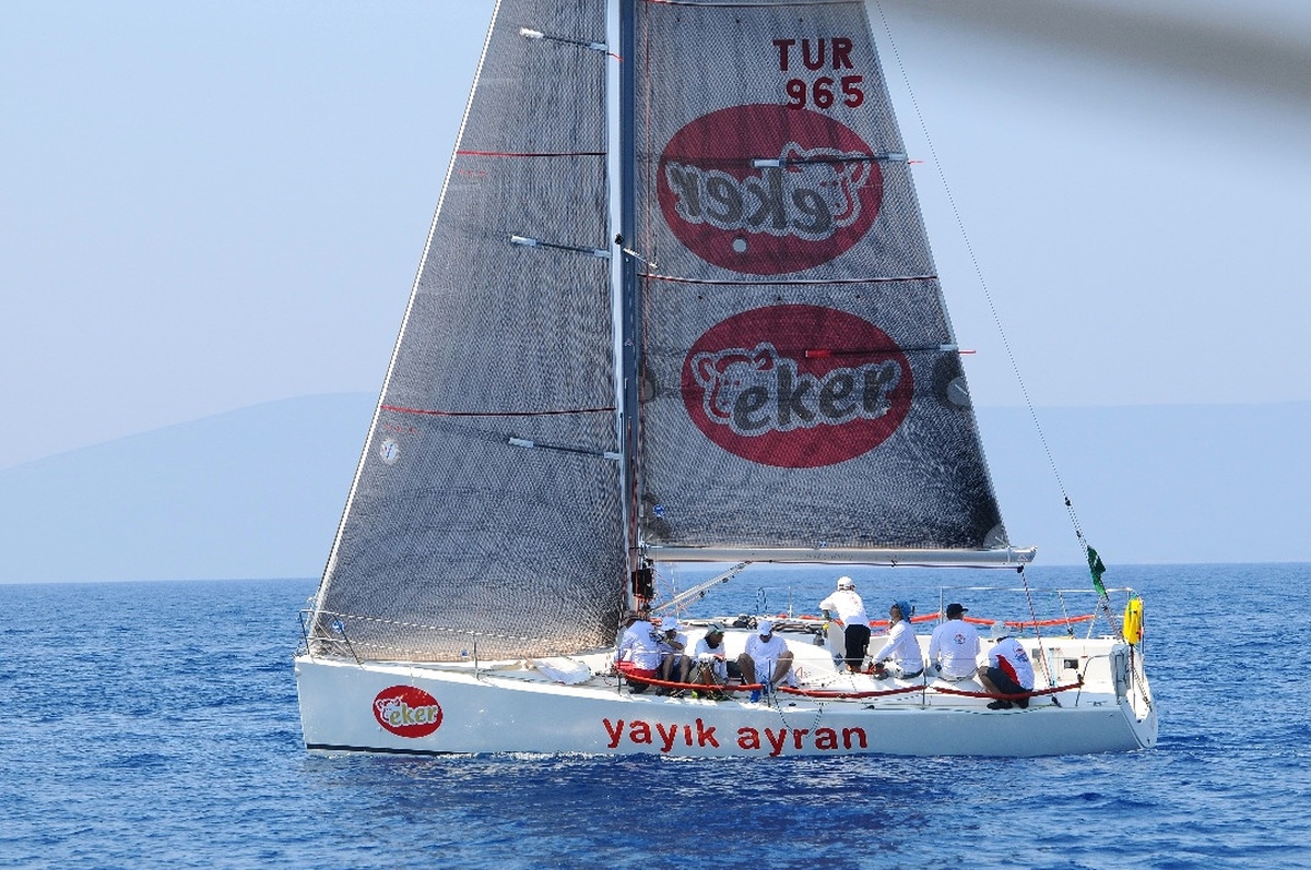 Eker Yelken Takımı, Yelken Yarışlarında Kupaları Topladı