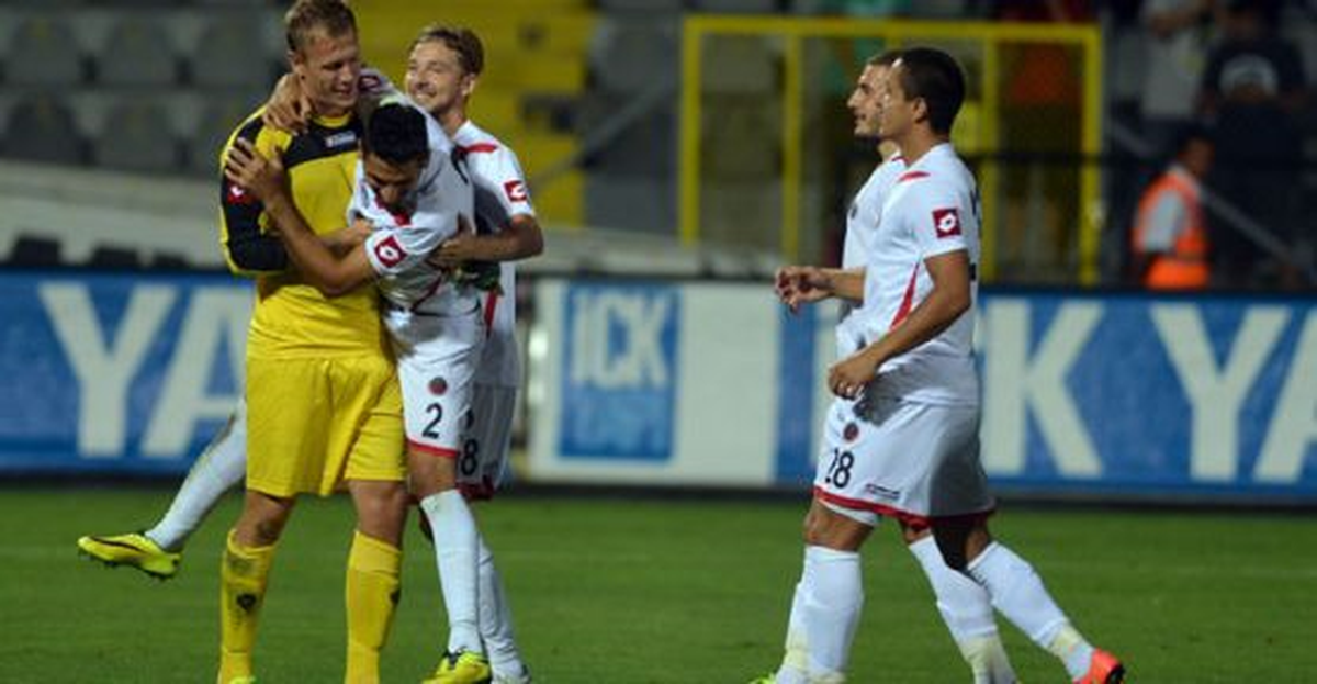 TSYD 48. Futbol Turnuvasında Final Bileti Gençlerbirliği\'nin Oldu