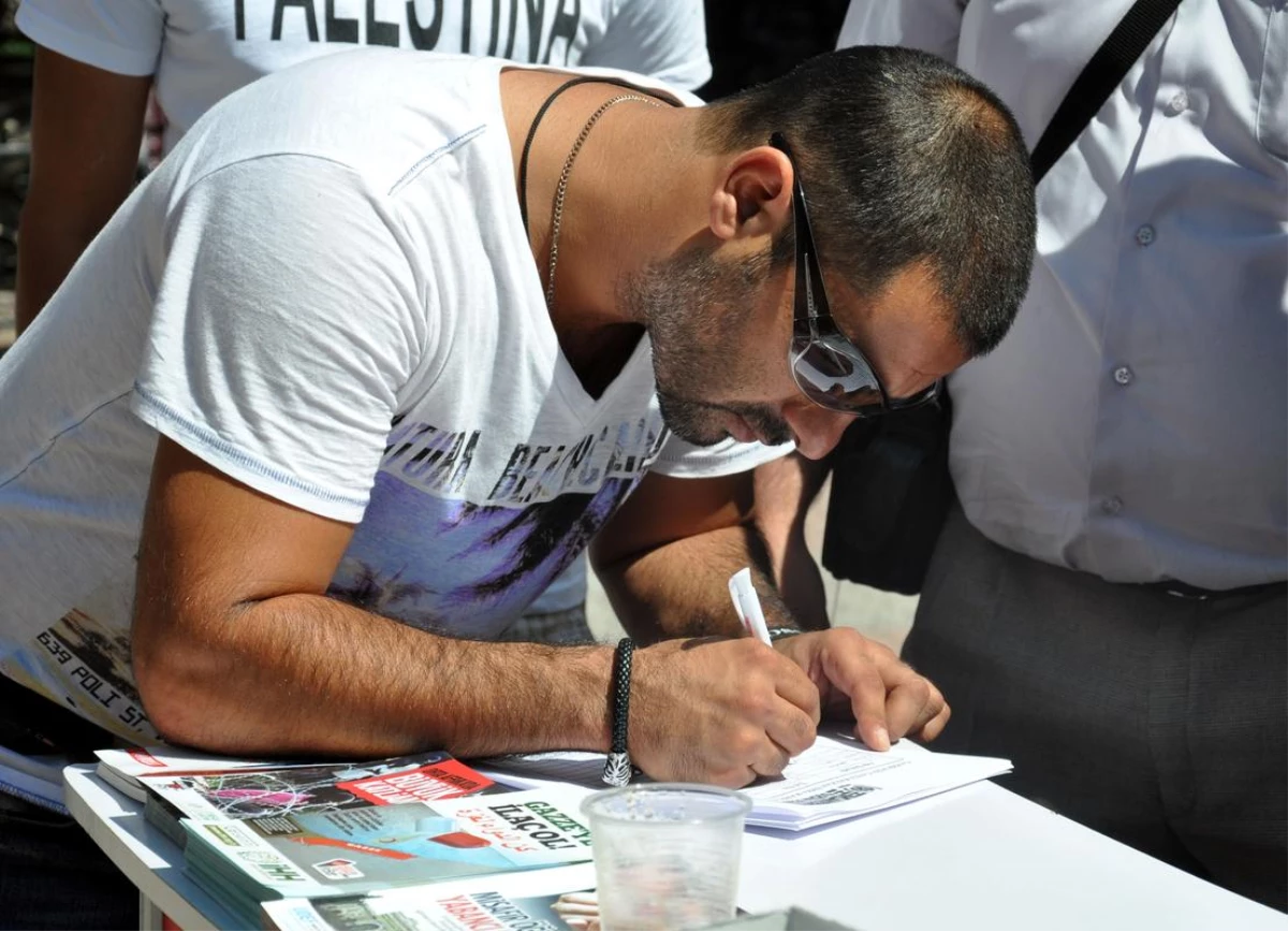 "Gazze İçin Canlı Kalkan Ol" İmza Kampanyası