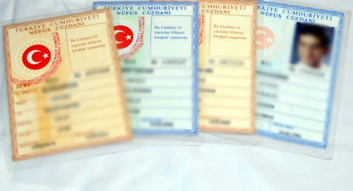 İçişleri\'nden Devrim Gibi Kimlik Kararı