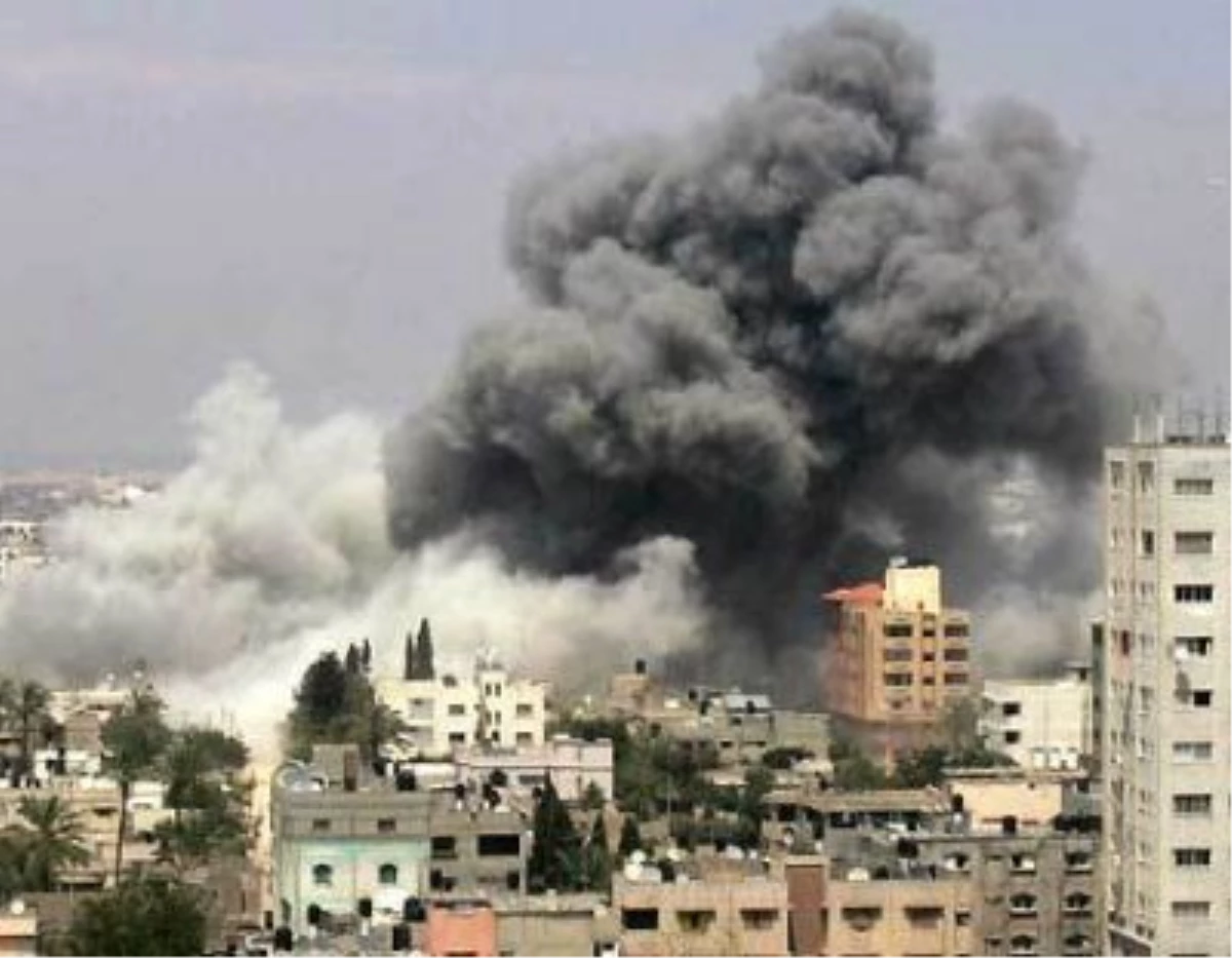 İsrail\'in Gazze\'ye Saldırıları