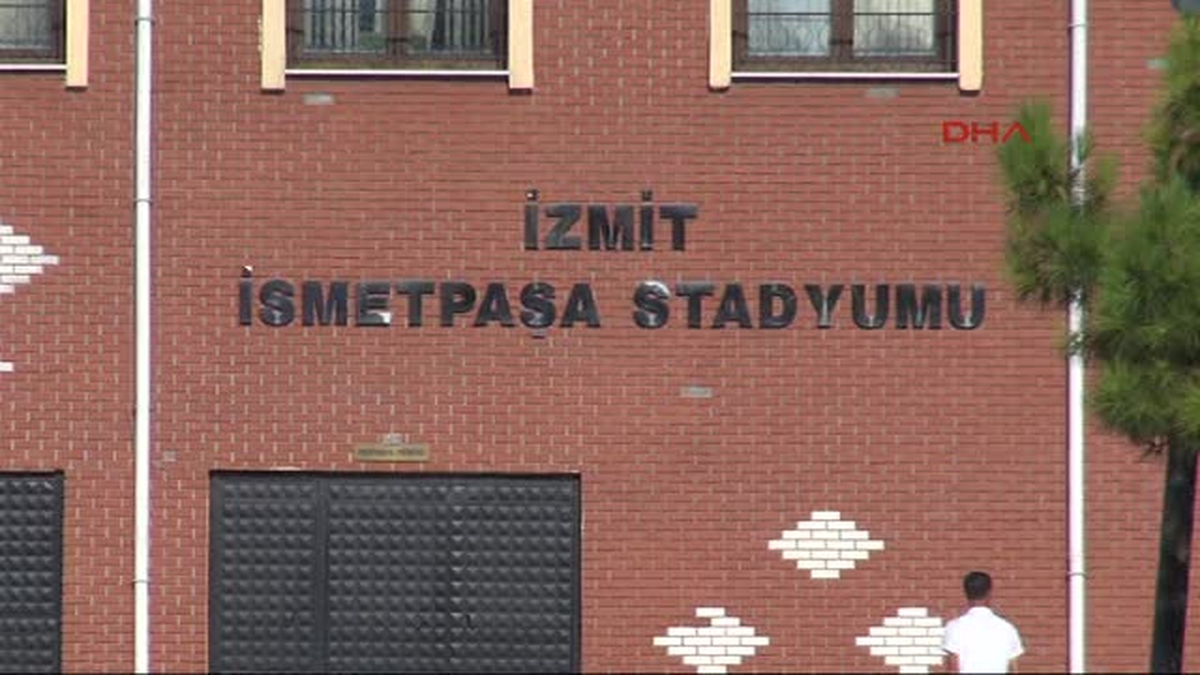 İzmit İsmetpaşa Stadı Arazisinin Satışı Kesinleşti
