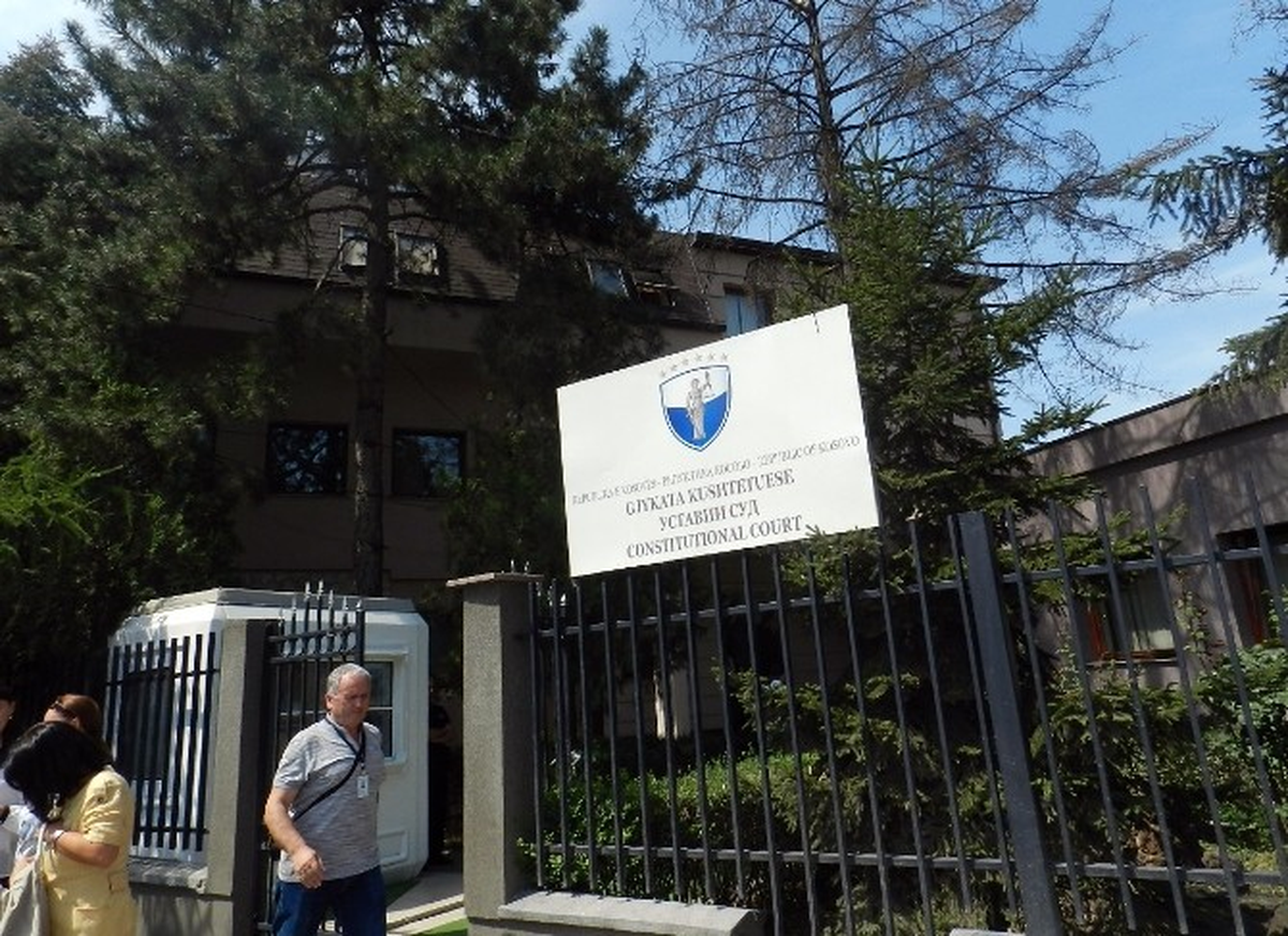 Kosova Anayasa Mahkemesi Başbakan Thaçi\'nin Partisini Haklı Buldu