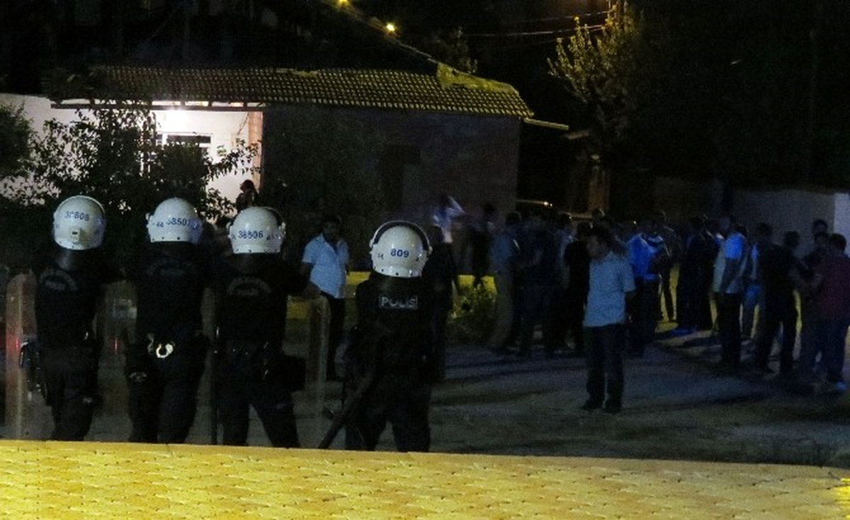 Mahalledeki Çocuk Kavgası Polisi Alarma Geçirdi