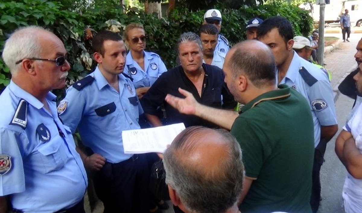 Mersin\'de Otopark Boşaltma Gerginliği