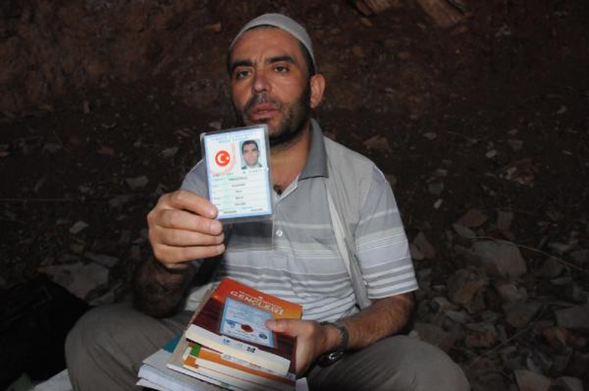 Şırnak\'ta PKK, Müezzin Sorguladı