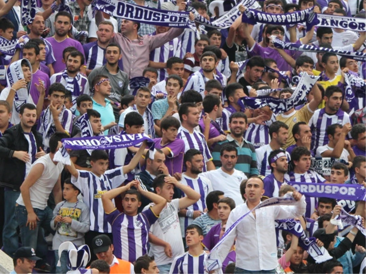 Orduspor\'da Maddi Kriz, Taraftar Formalarını Etkiledi