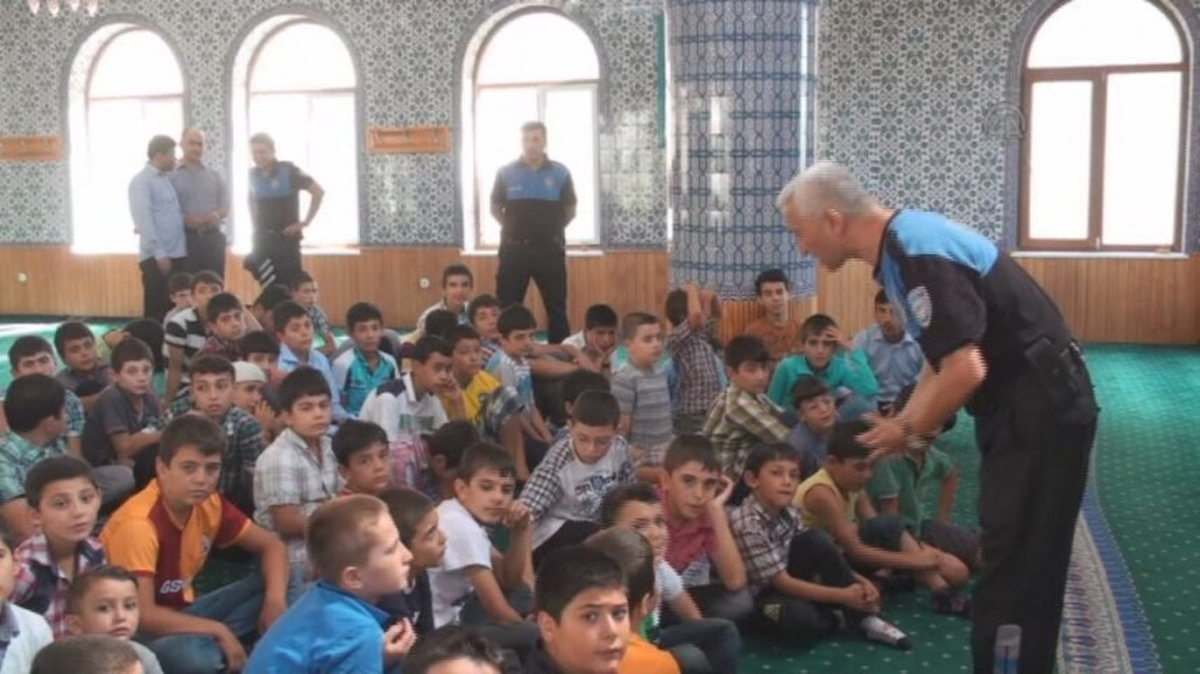 Polisten Boğulmalara Karşı Uygulamalı Eğitim