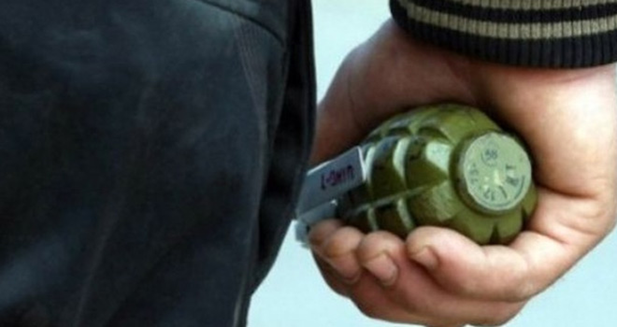 Sabotaj İçin Bomba Hazırlayan İki Kişiden Biri Öldü Biri Yaralandı