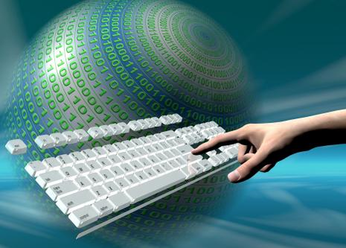 Türkiye\'de Bilgisayar ve İnternet Kullanımı Yüzde 50\'yi Aştı