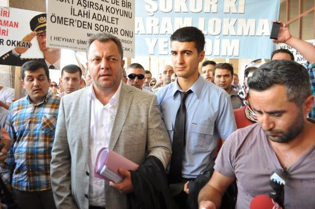 Yasa Dışı Dinleme Operasyonunda 6 Polis Tutuklandı (3)