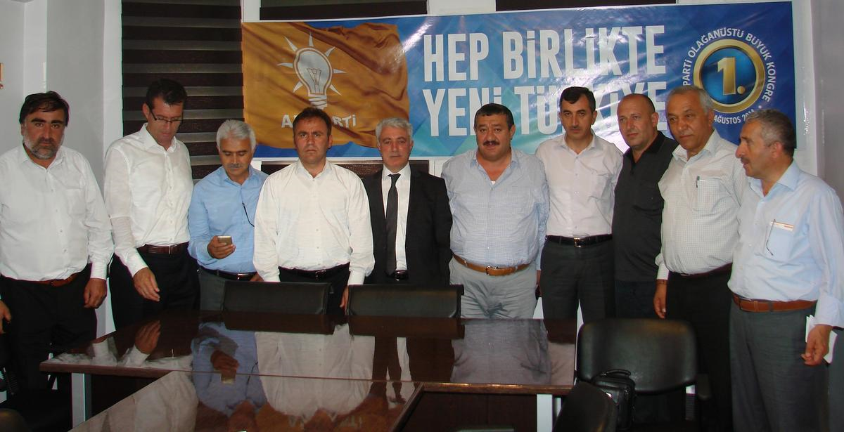 AK Parti, Ankara\'da 27 Ağustos\'ta 1. Olağanüstü Kongresini Yapacak