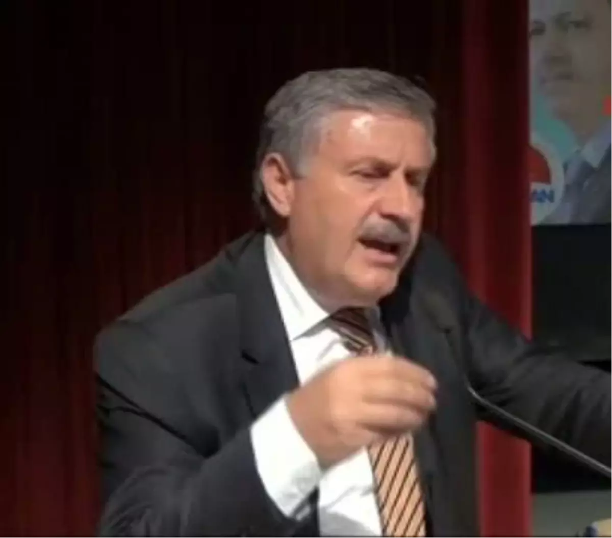 'Erdoğan'ın Başlattığı Bayrak Yarışında Emanet Yeni Ellere Teslim'