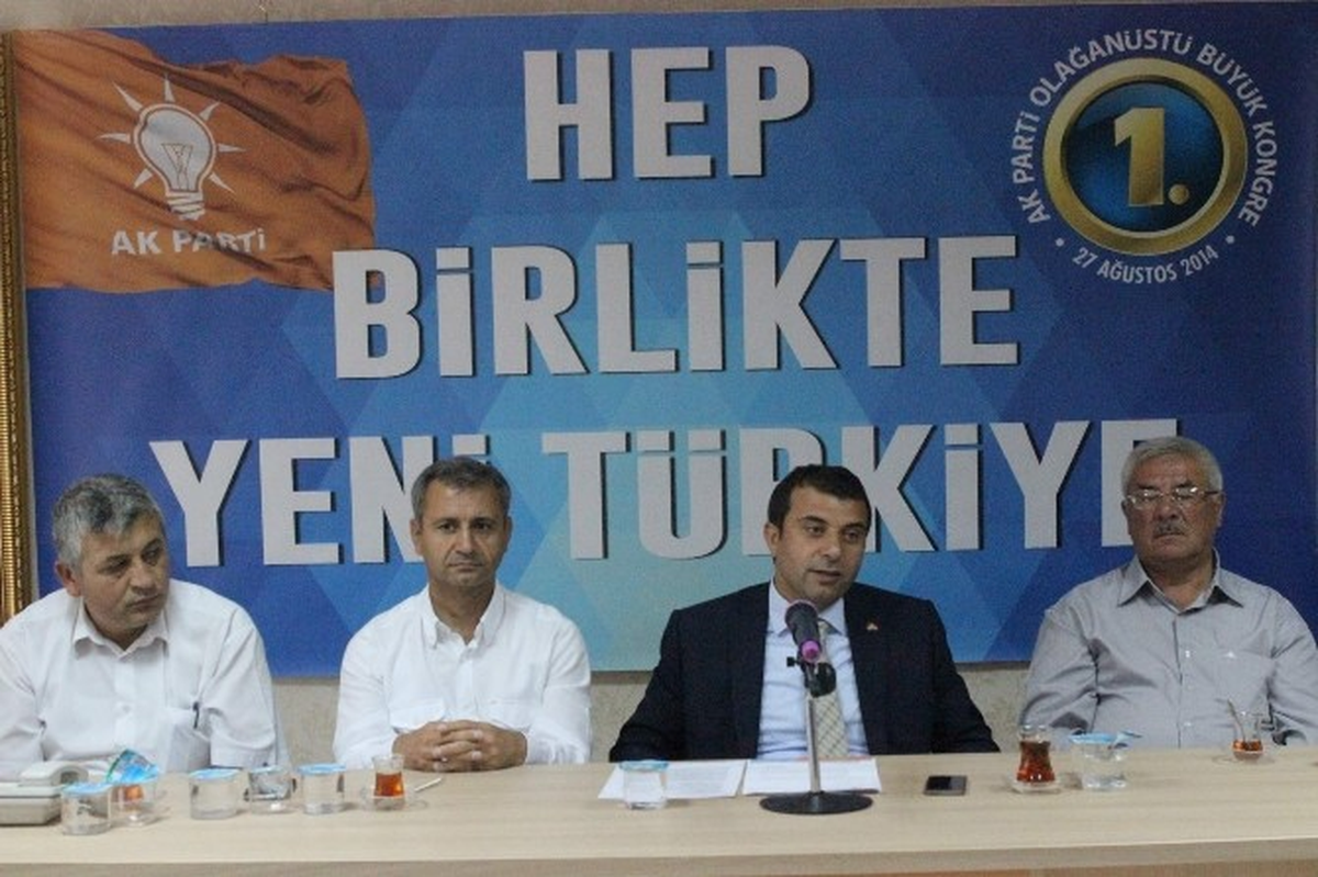 AK Parti Teşkilatından Davutoğlu\'na Destek Açıklaması