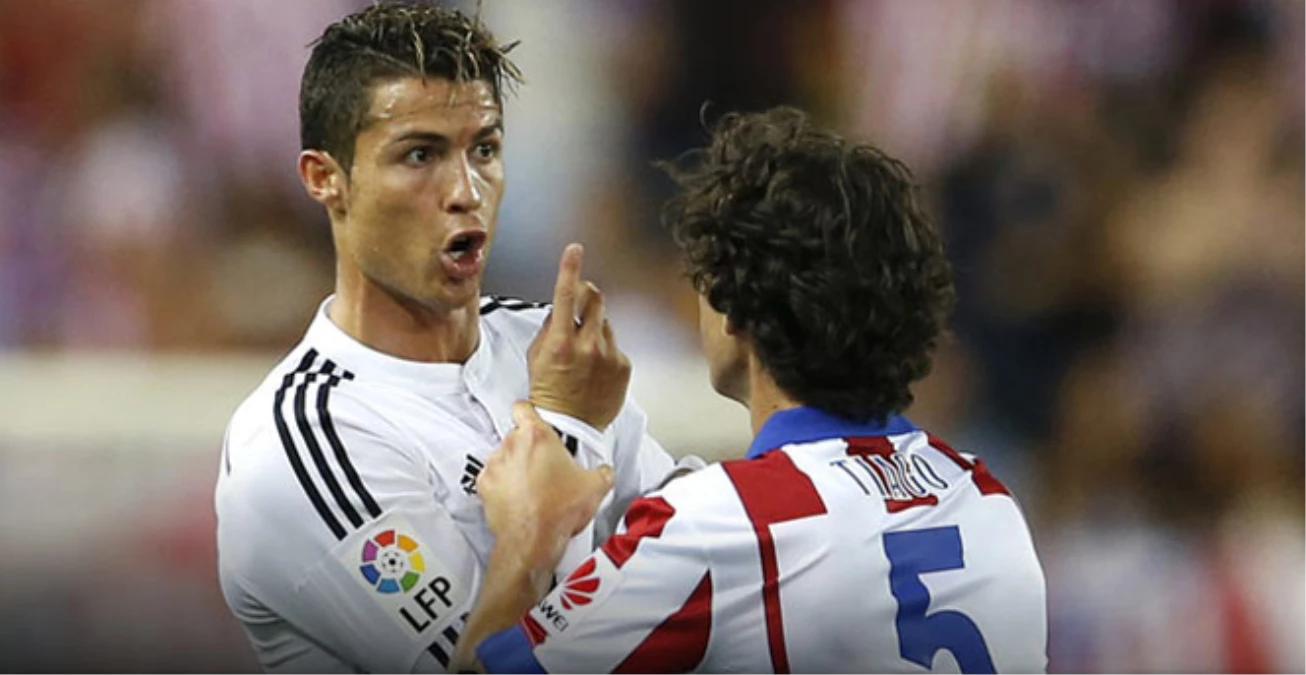 Ronaldo'dan Diego Godin'e Yumruk