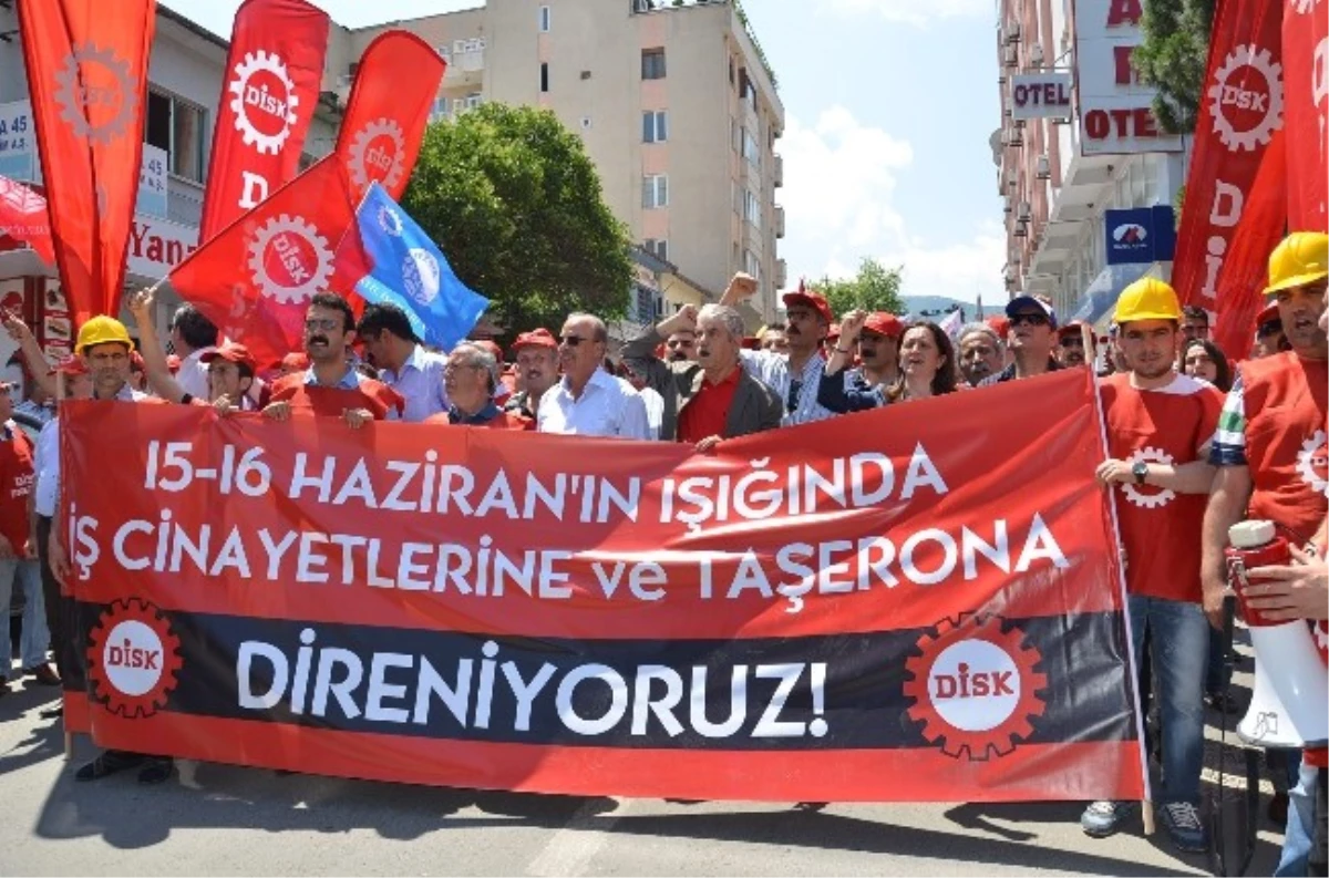 DİSK, Soma\'da Tepki Yürüyüşü Düzenledi