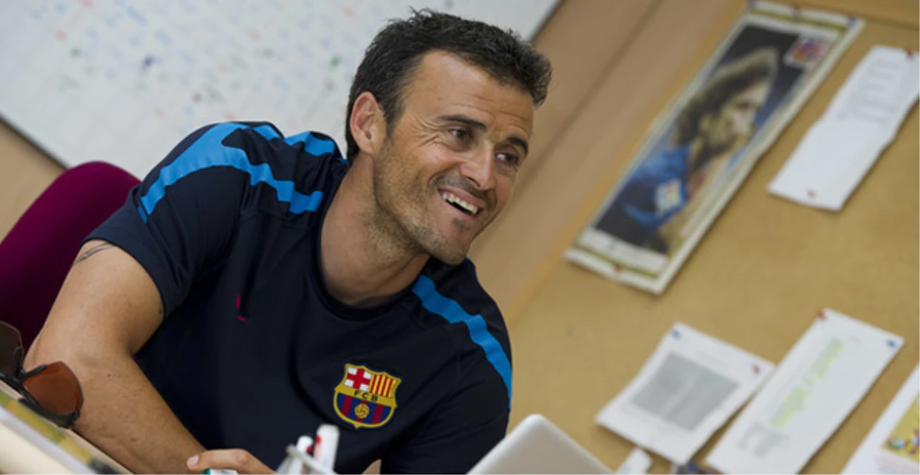 Barcelona Hocası Enrique: Şampiyonluğun Favorisi Atletico Olmalı