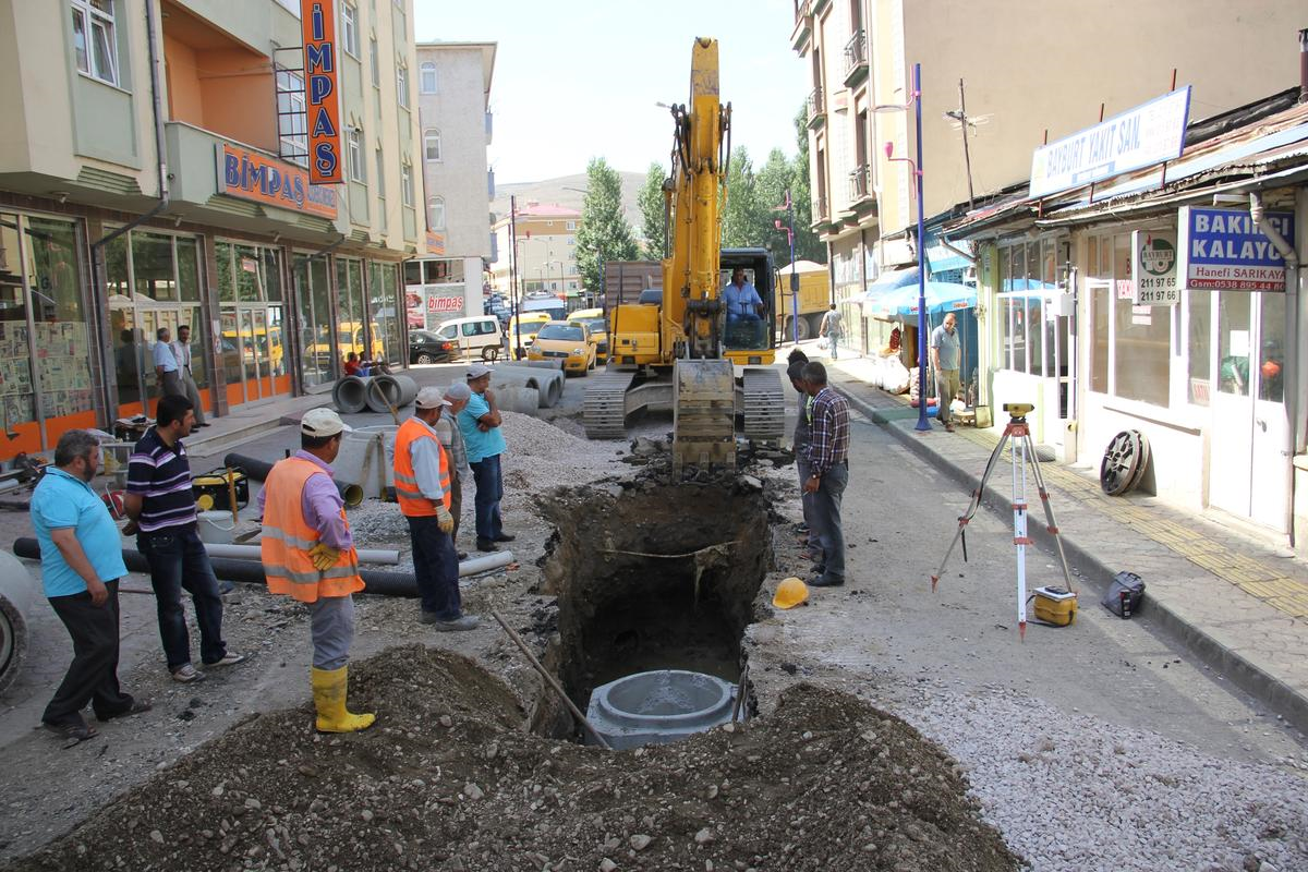 Bayburt\'un Alt Yapısı Yenileniyor