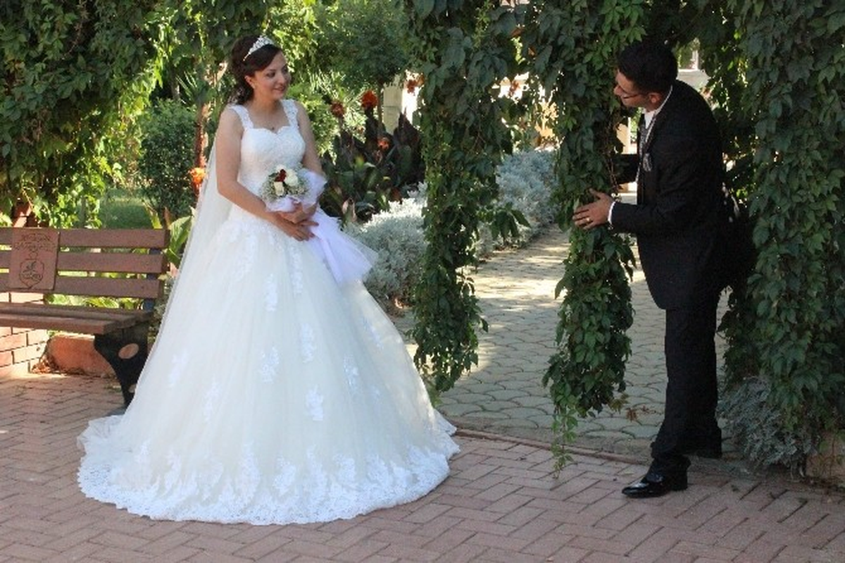Botanik Bahçesi, Evlenecek Çiftlerin Fotoğraf Stüdyosu Haline Geldi