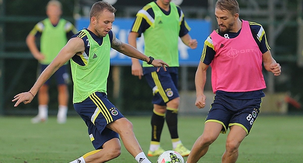 Fenerbahçe\'de Süper Kupa Maçı Hazırlıkları Sürüyor