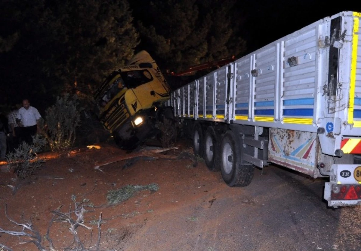 Gaziantep\'te Feci Kaza: 2 Ölü, 4 Yaralı