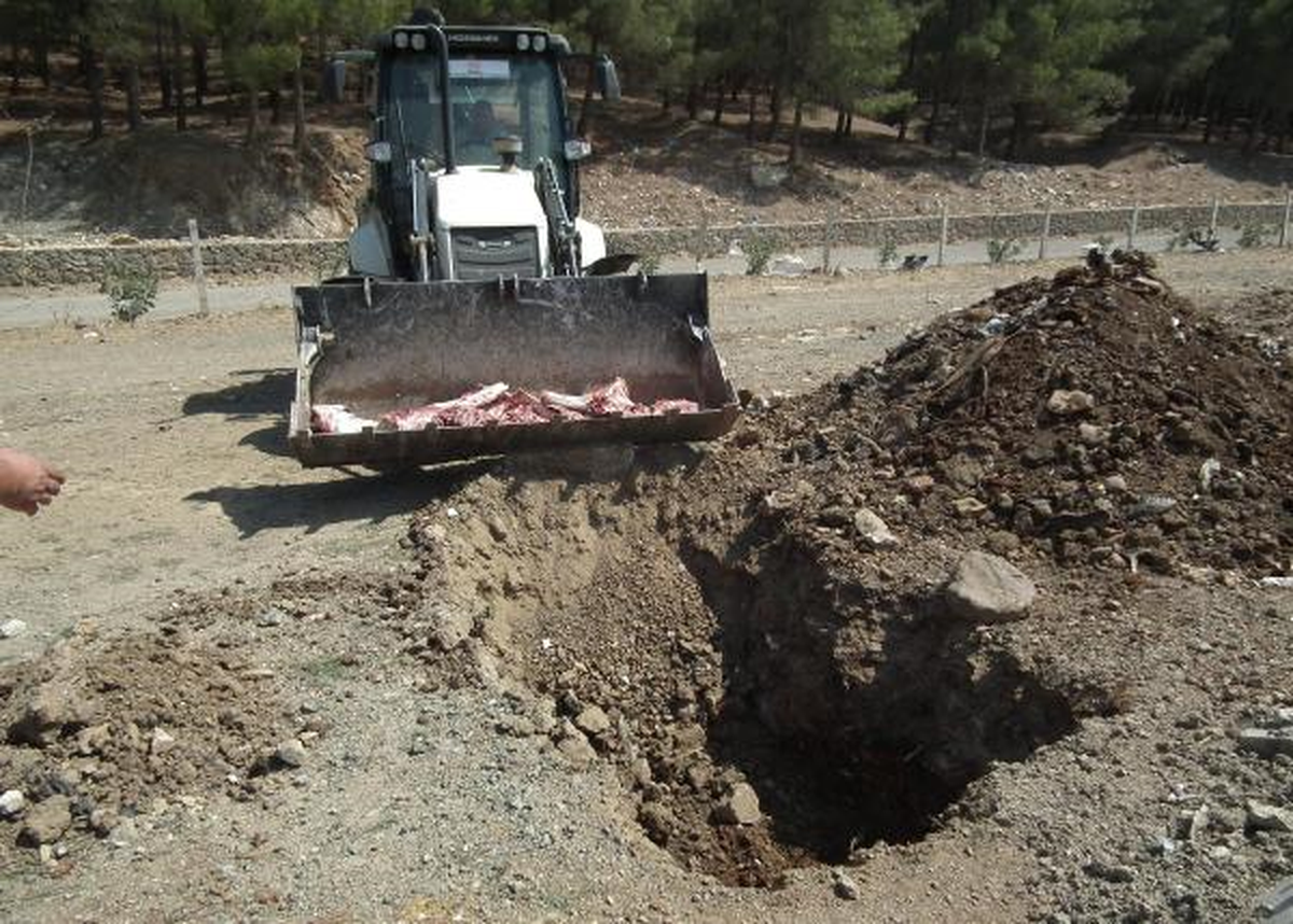 İslahiye\'de Sağlığa Zararlı 130 Kilo Et İmha Edildi