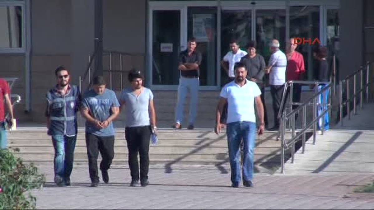 Sivas\'ta Kardeş Kavgası Kanlı Bitti: 1 Ölü