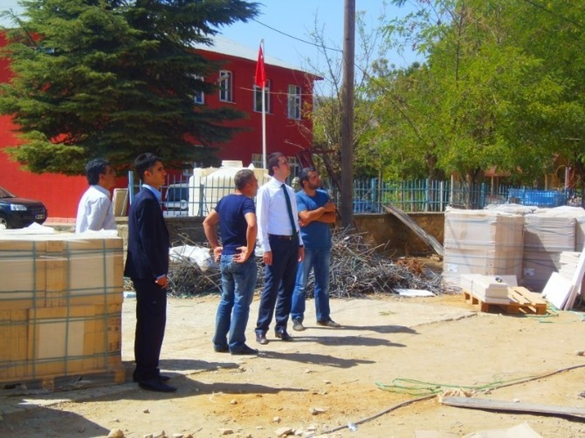 Pütürge\'de Okullar Eğitime Hazırlanıyor