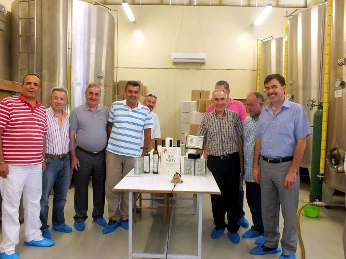Söke Ticaret Odası\'ndan Altın Madalyalı Zeytinyağı Firmasına Ziyaret