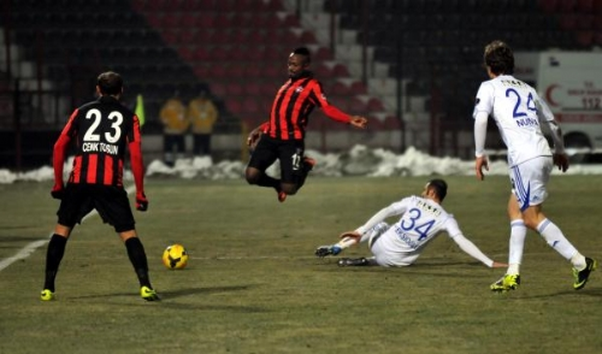 TSYD Futbol Turnuvasında Erciyesspor, Gaziantepspor\'u Yendi