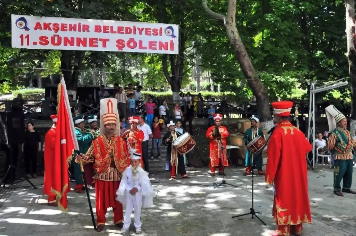 Akşehir Belediyesi 11. Geleneksel Sünnet Şöleni Yapıldı