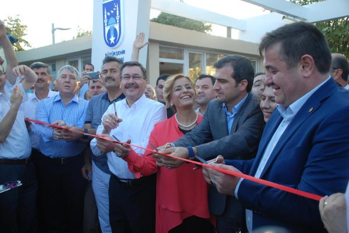 Ankara Büyükşehir Belediyesi\'nden Deniz Kenarına Sosyal Tesis