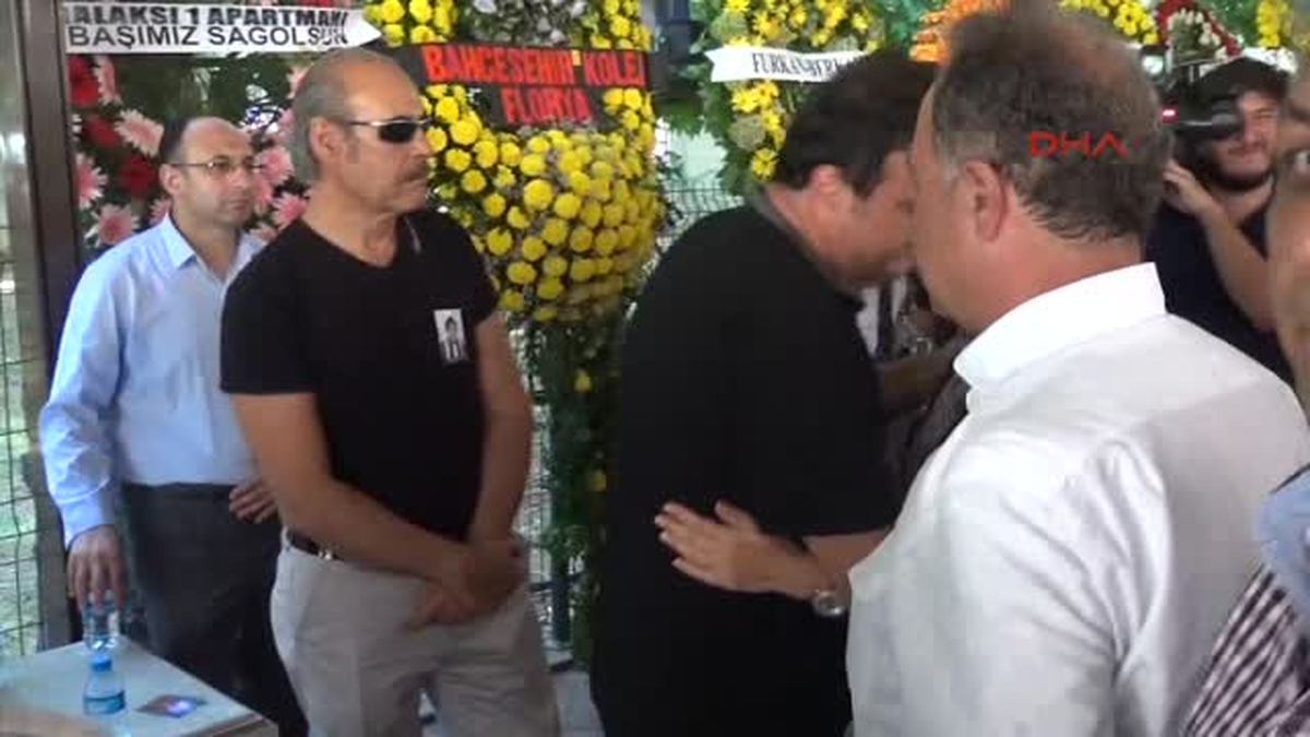 Bodrum\'da Lunaparkta Hayatını Kaybeden 11 Yaşındaki Kerem Toprağa Verildi
