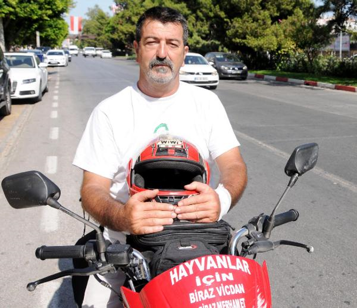 Hayvan Hakları İçin Motosikletle Türkiye Turu