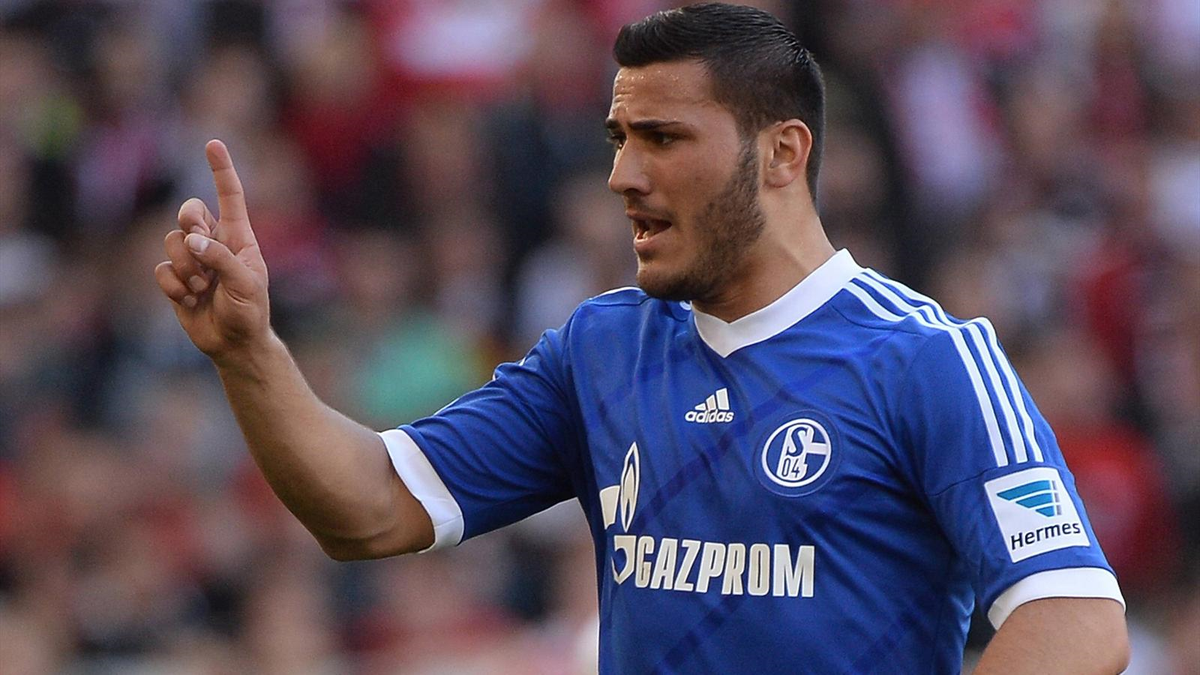 Kolasinac Sakatlığından Dolayı 6 Ay Oynayamayacak