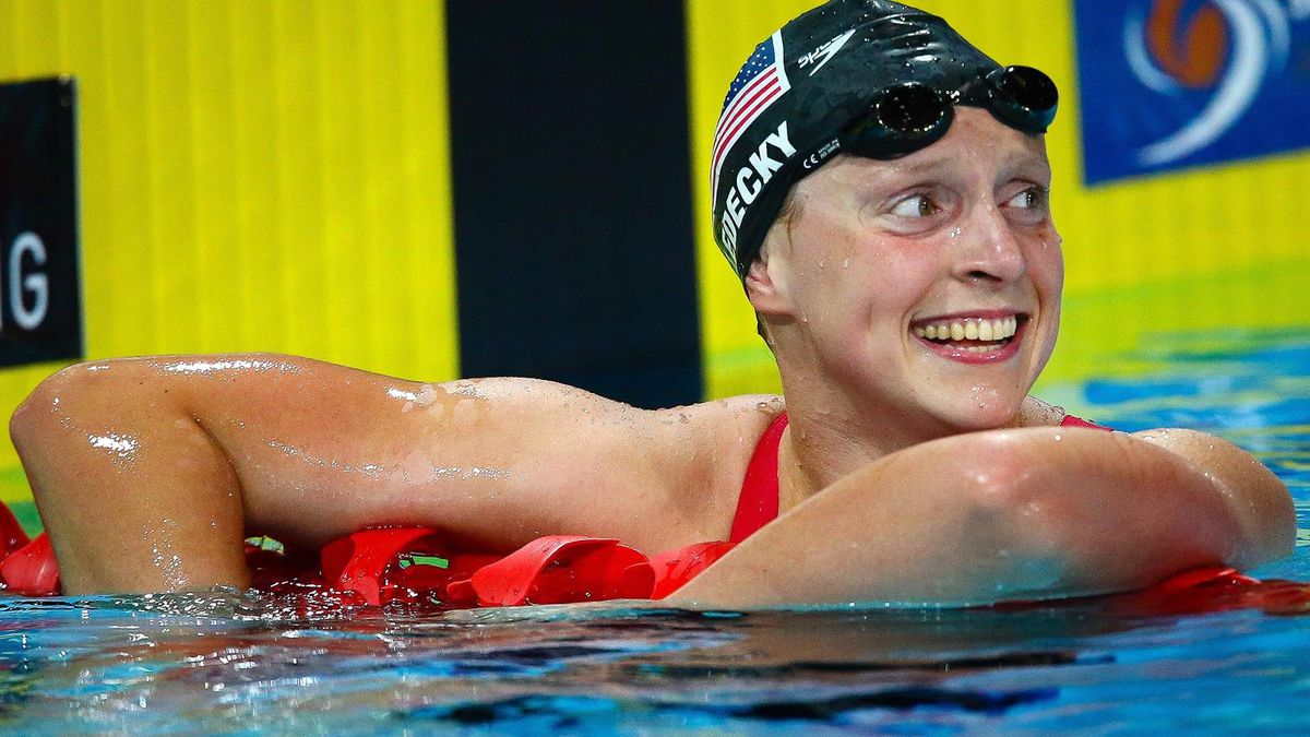 Ledecky Rekora Doymuyor