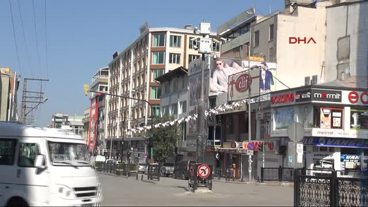 Mobese Kameralarına Betonlu Koruma