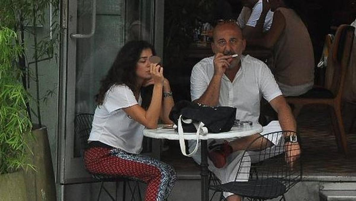 Özge Özpirinçci\'ye Engin Altan Sorulunca Mekanı Terk Etti