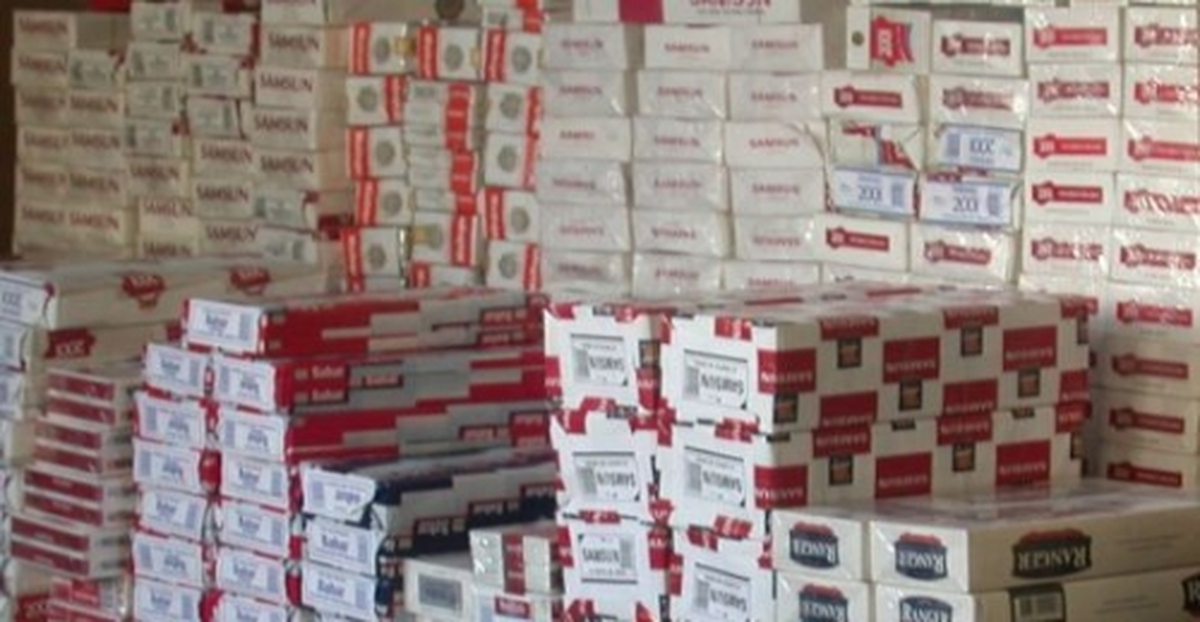 Antalya\'da Kaçak Sigara Operasyonu