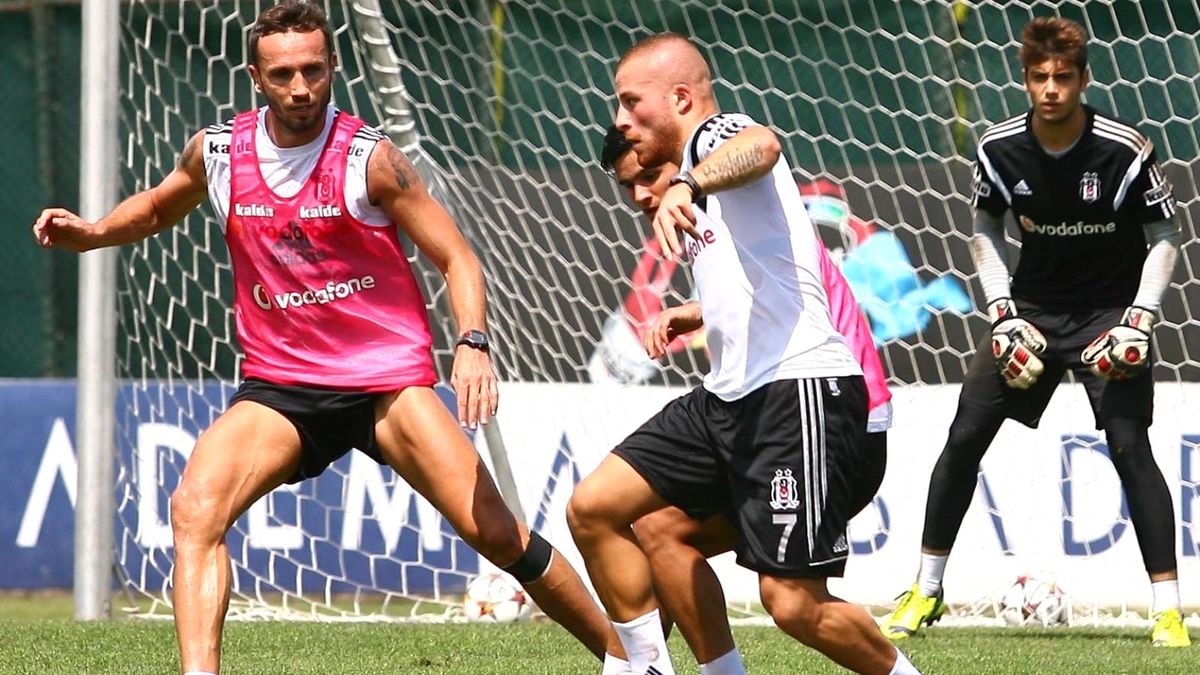 Beşiktaş, Tur İçin Arsenal Maçına Çıkıyor