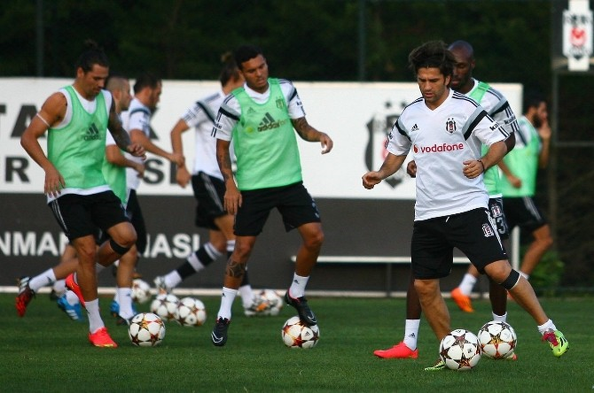Beşiktaş, Arsenal Maçının Hazırlıklarını Sürdürdü