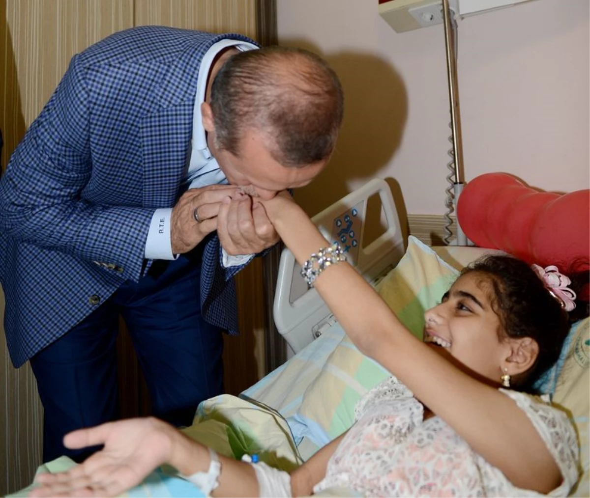 Erdoğan\'dan Çok Özel Ziyaret